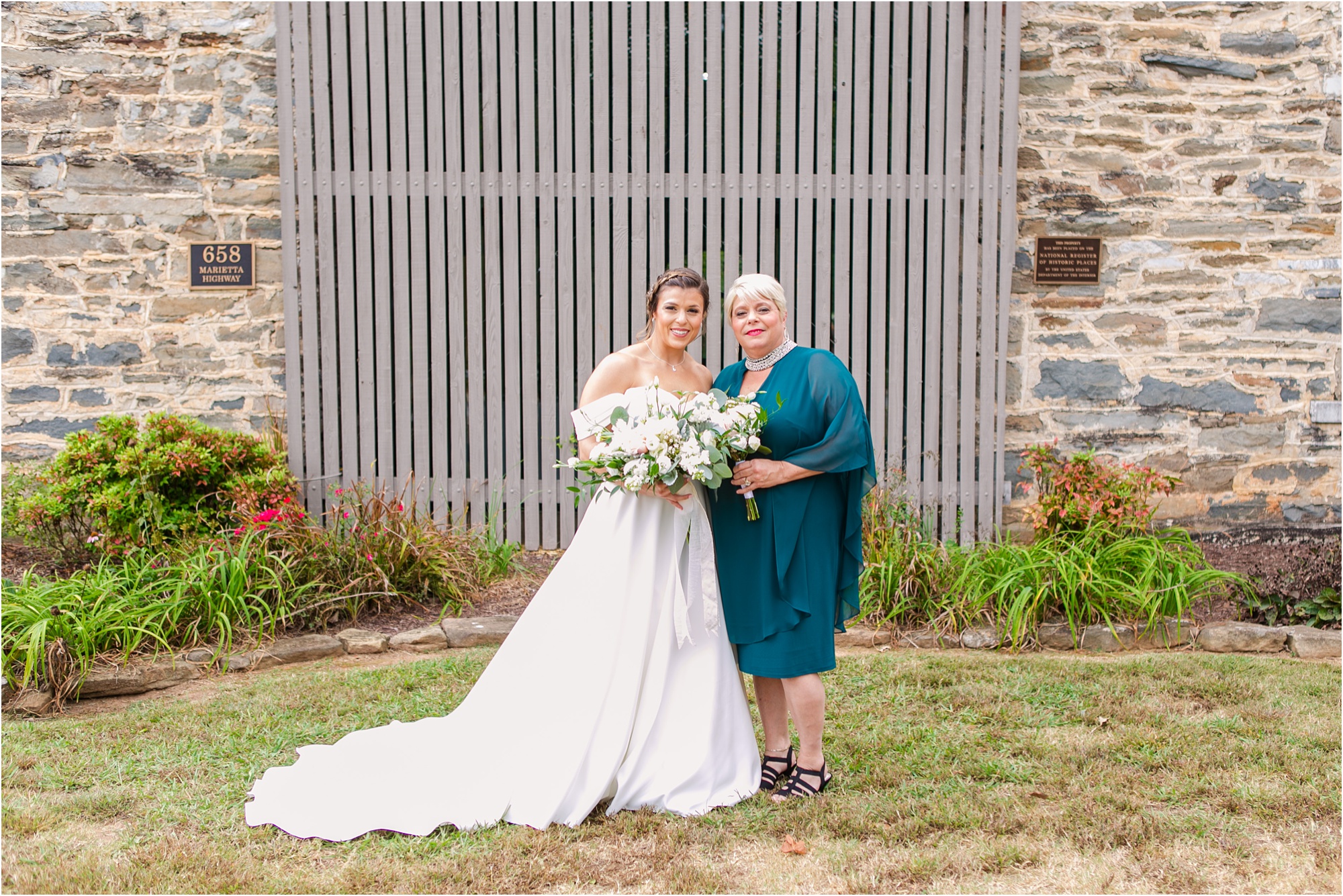 rock barn canton ga macon ga wedding photographer bride mom