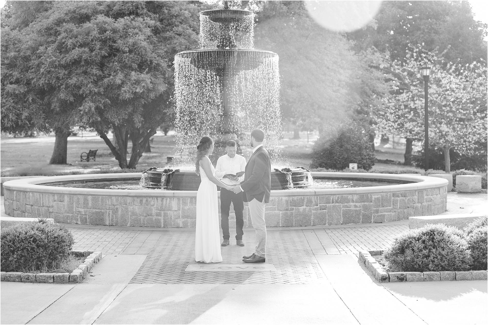 stephaniegorephoto.com macon wedding photographer tattnall square park elopement